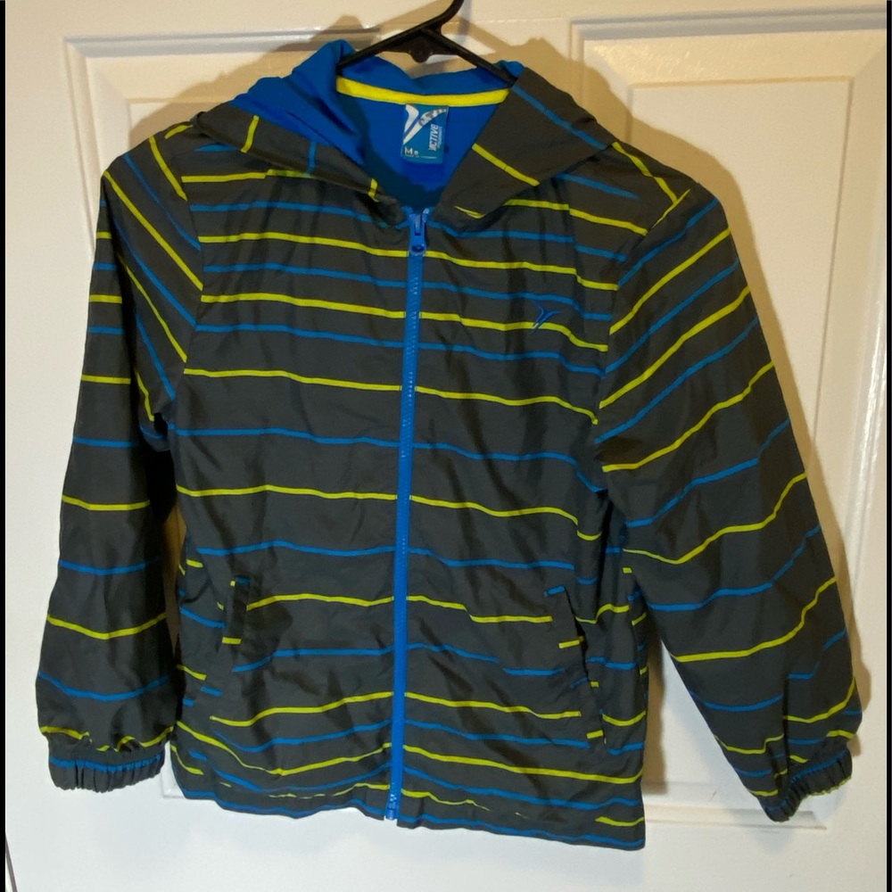 Old navy Active jacket blue stripped boys